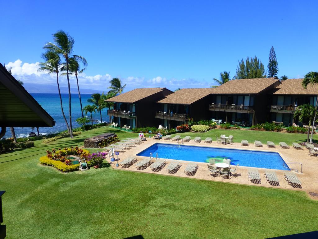 Mahina Surf 220 By Redawning Aparthotel Lahaina Exterior foto