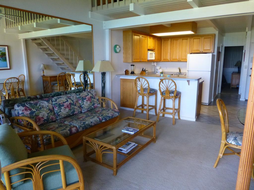 Mahina Surf 220 By Redawning Aparthotel Lahaina Exterior foto