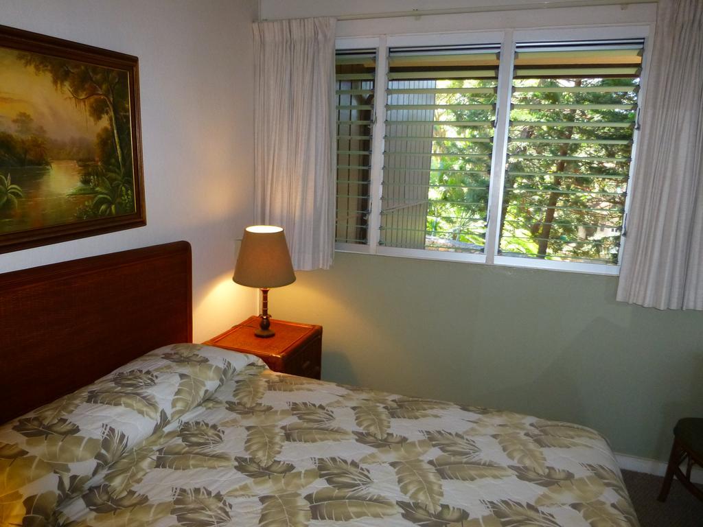 Mahina Surf 220 By Redawning Aparthotel Lahaina Exterior foto